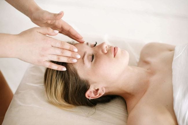 Botox vs Jeuveau: An Expert Guide to Instant Wrinkle Results
